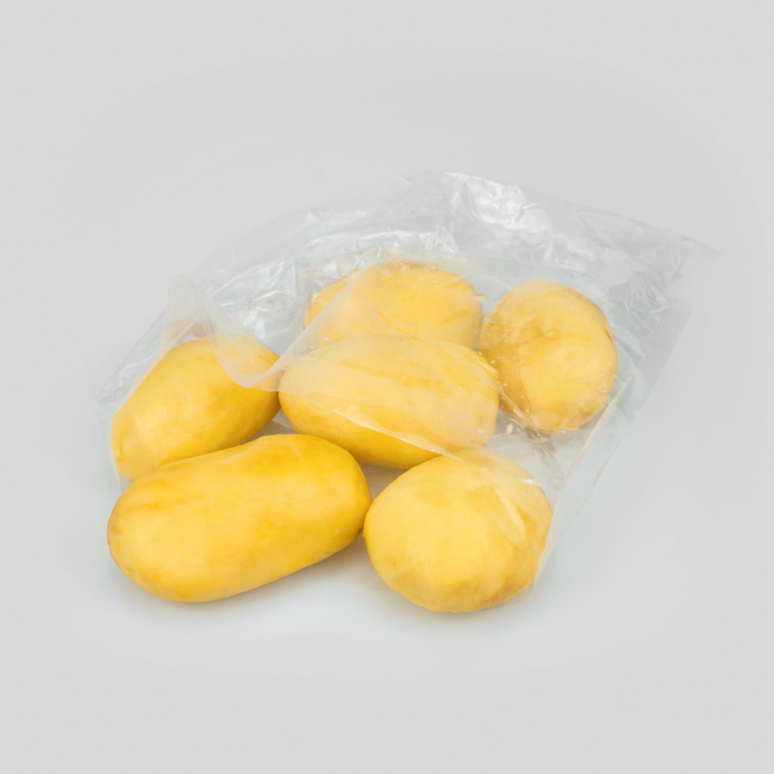 Patata entera pelada
